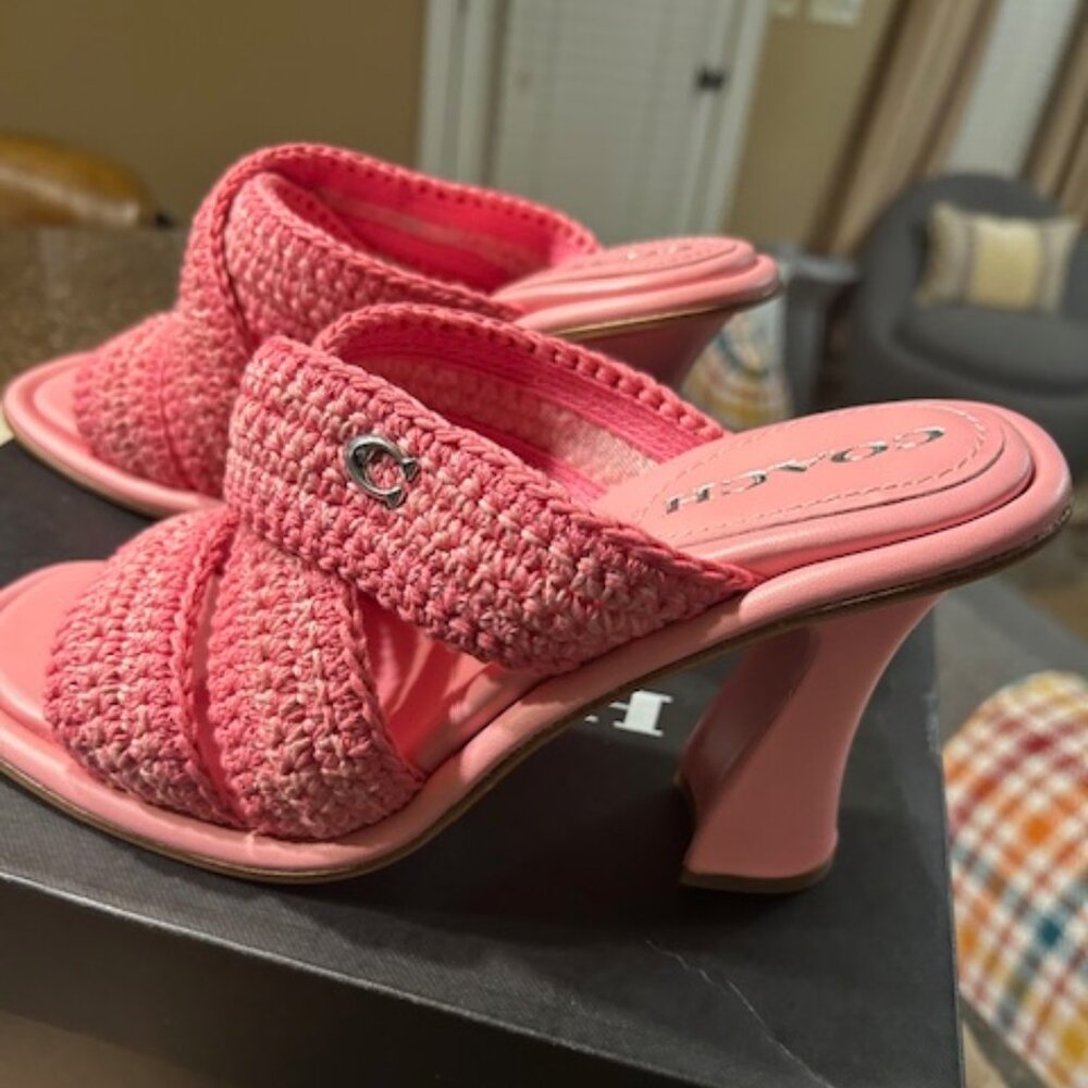 Coach Flower Pink Quintin Crochet Yarn Upper Sandal - Picture 10 of 13